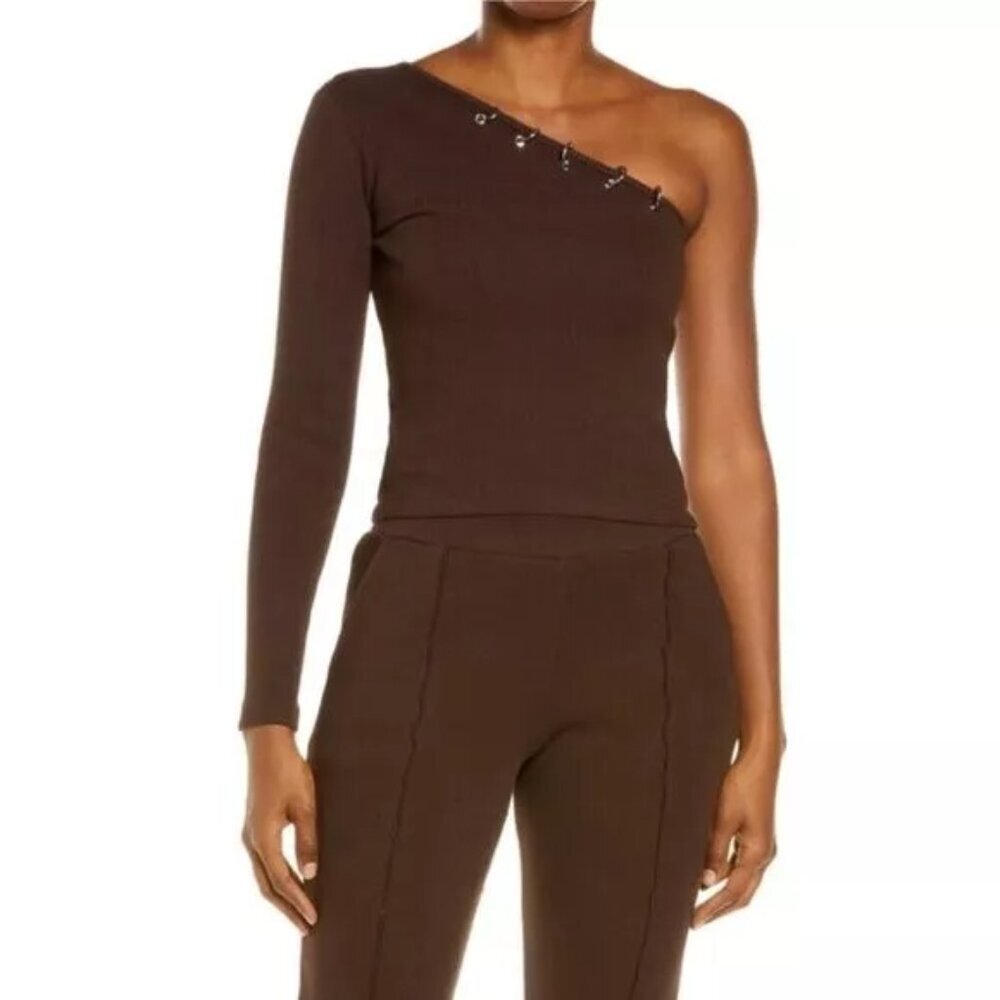 KKco brown ribbed one shoulder top with rings